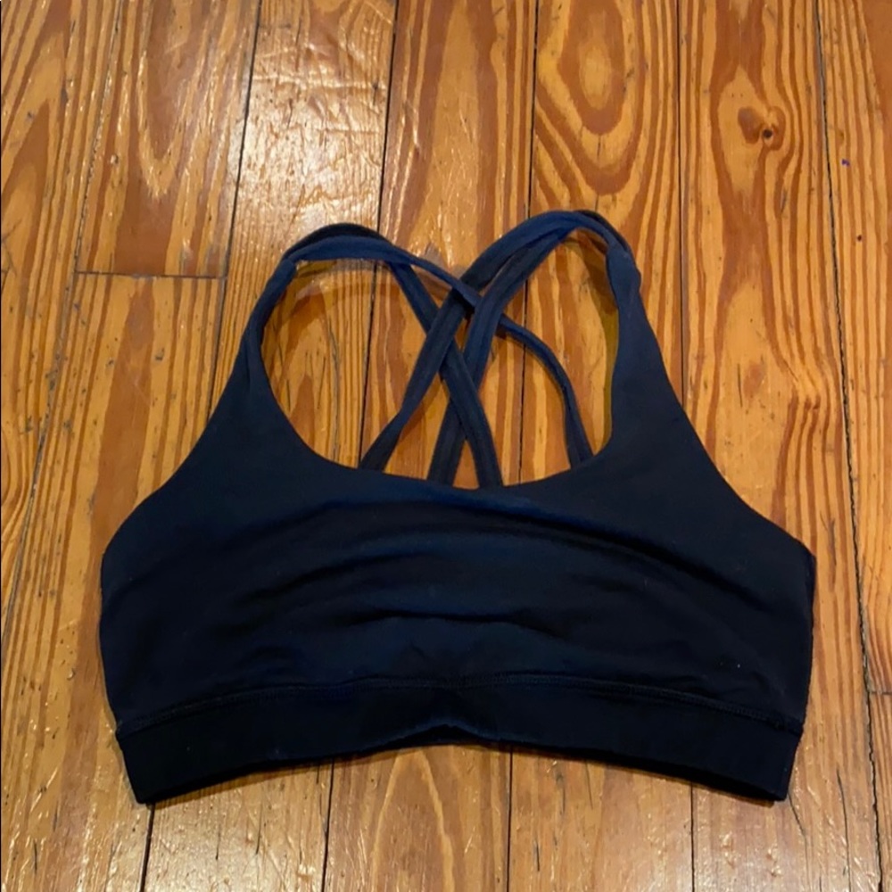 Lululemon sports bra